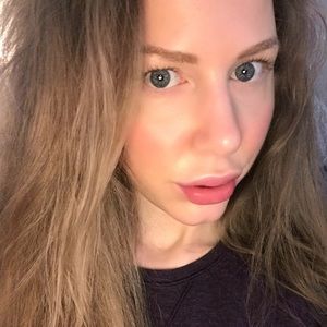 Meet your Posher, Jenna